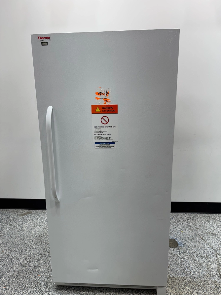 Thermo Upright Refrigerator