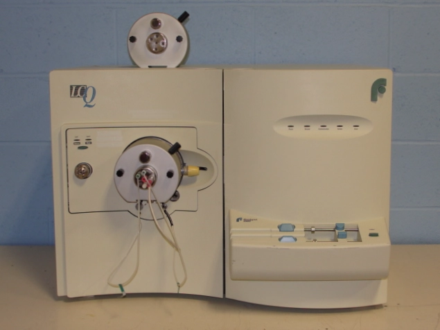Thermo Finnigan LCQ Mass Spectrometer System