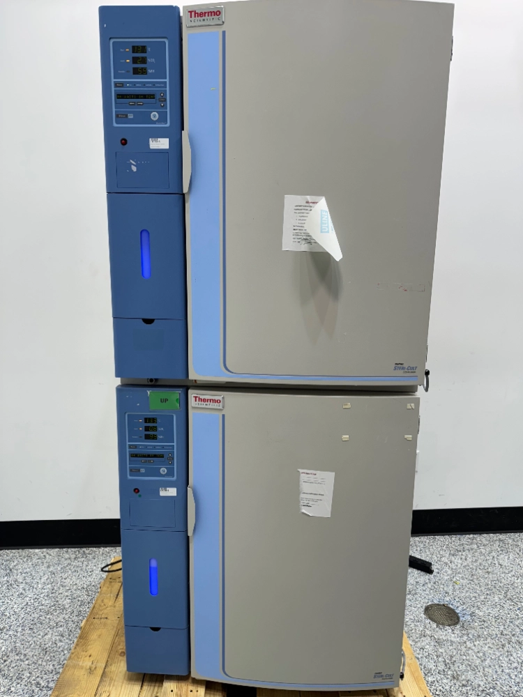 Thermo Forma Steri-Cult Double Stack CO2 Incubator
