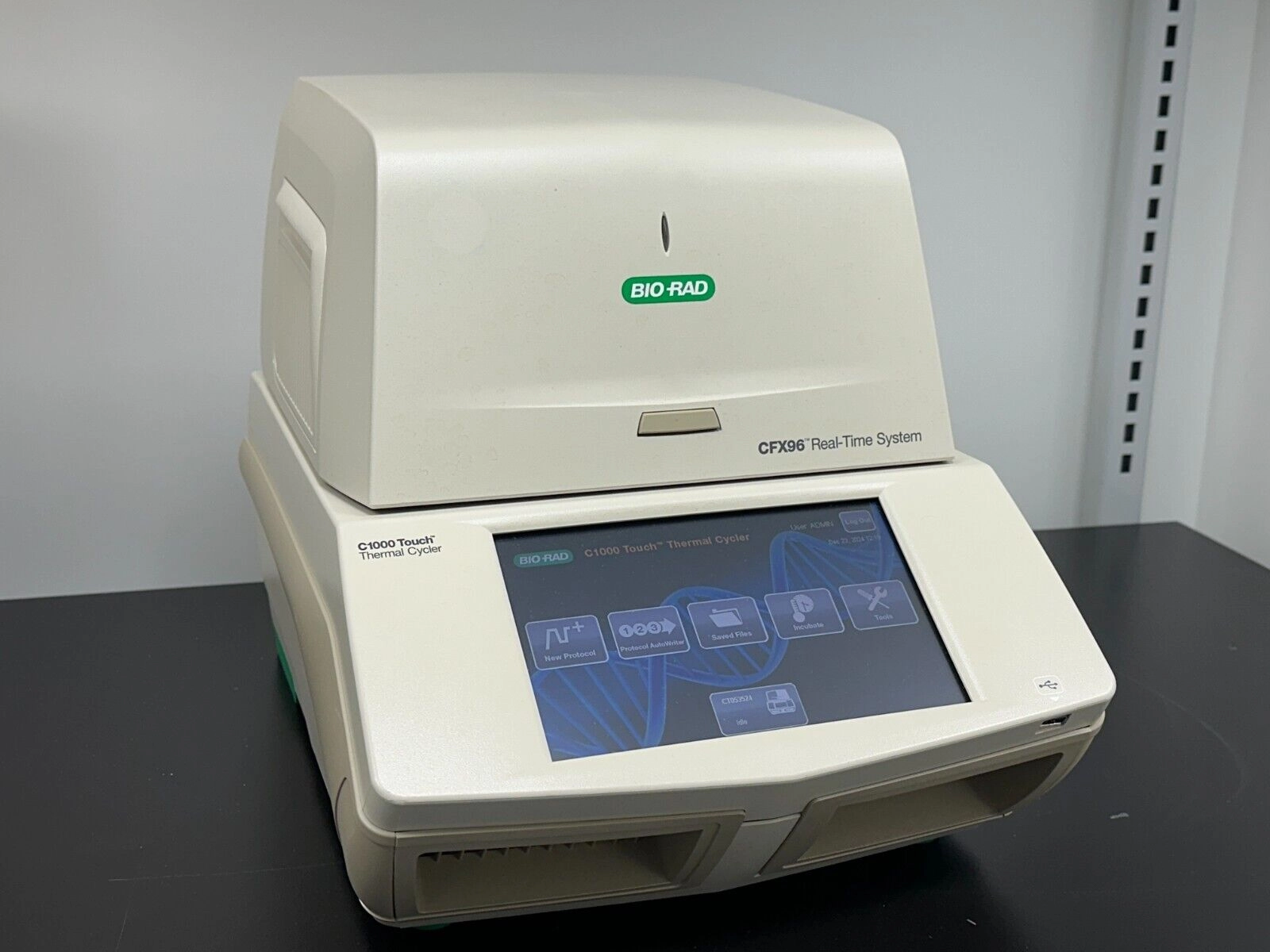 Bio-Rad qPCR CFX96 Real-Time 96-well qPCR Detectio