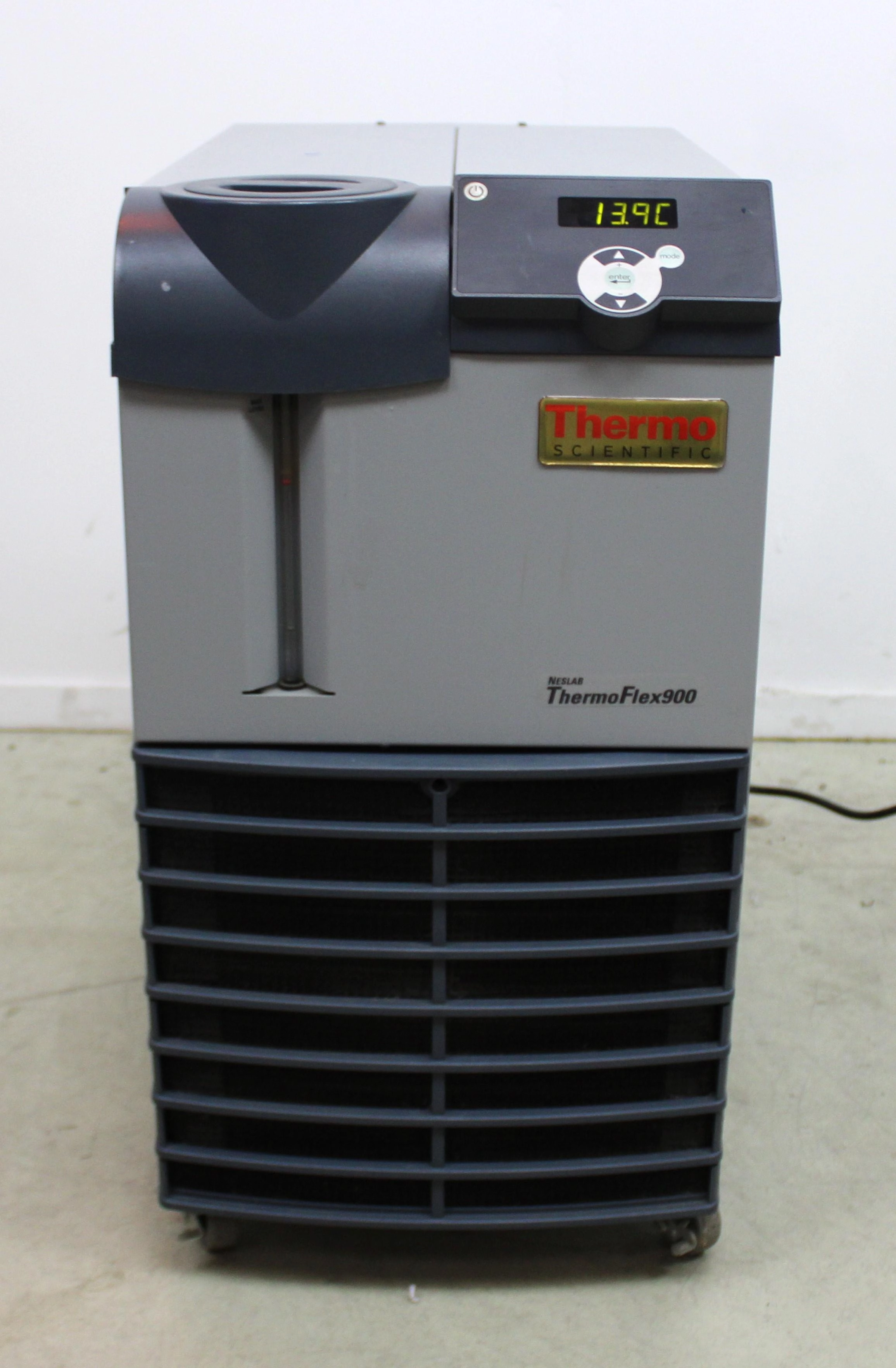 Thermo Scientific Neslab ThermoFlex900 Chiller / Heater - 7000780