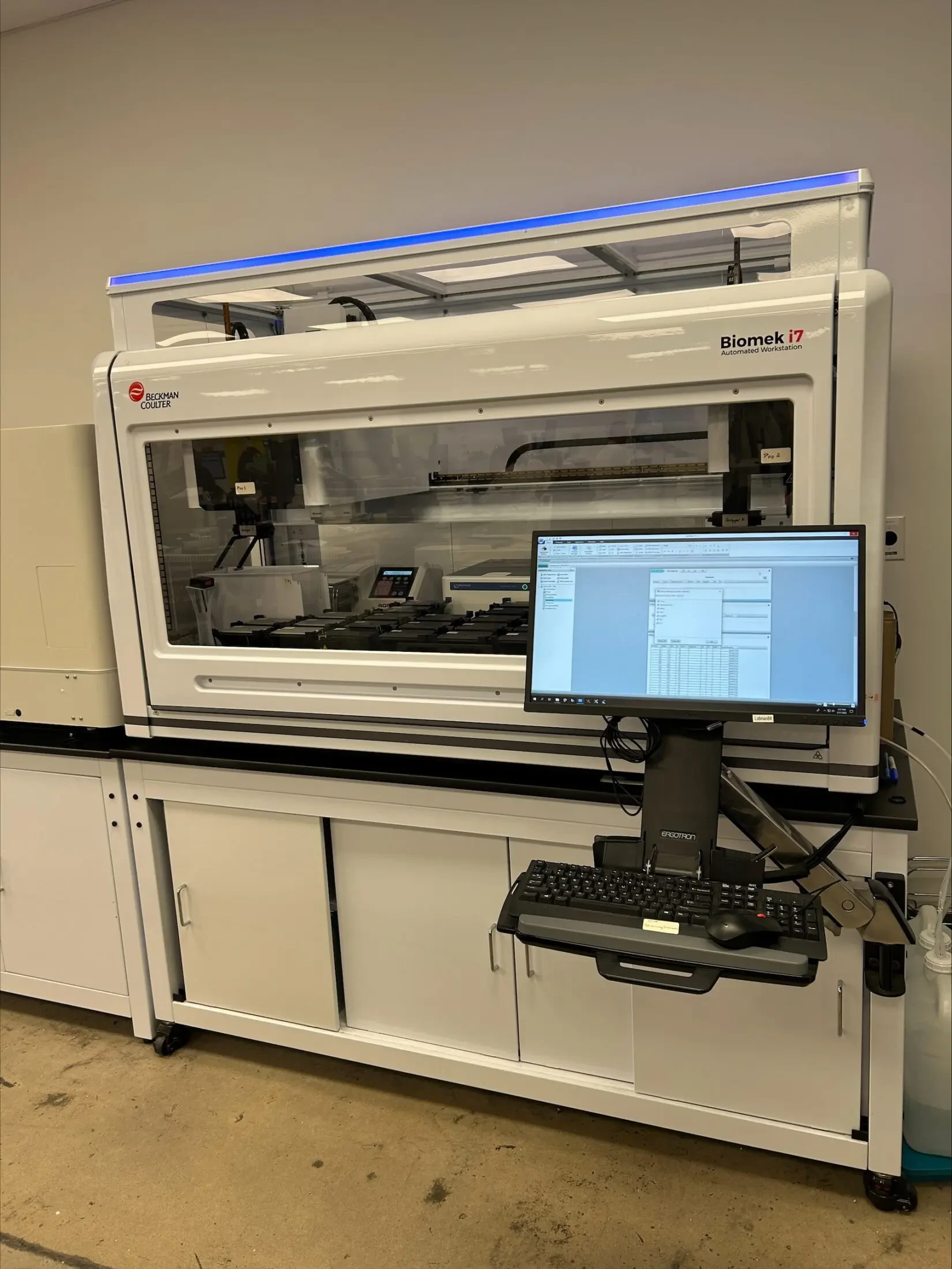 Beckman Coulter Biomek i7 Hybrid (MC + Span-8) with Enclosure
