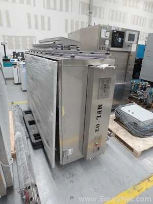 Veco MFL-C24 Stainless Steel Vertical Laminar Flow Hood