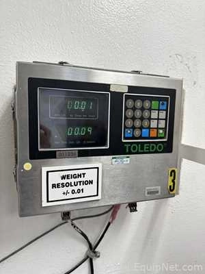 Lot 238 Listing# 954590 Toledo 8142 Floor Scale