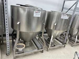 Lot 298 Listing# 954626 Lot of 4 Tote Bins of Approximately 500 Gal