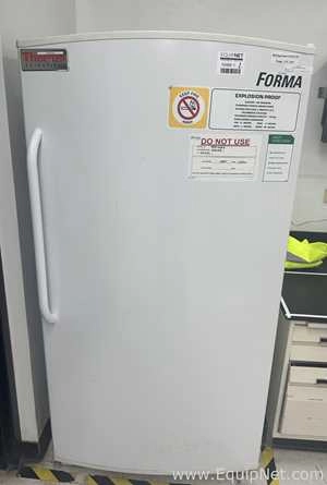 Lot 215 Listing# 954888 Thermo Fisher FRXP214A15 Refrigerator