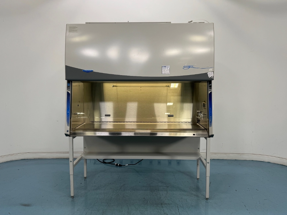 Labconco Logic + Purifier 6' Biosafety Cabinet