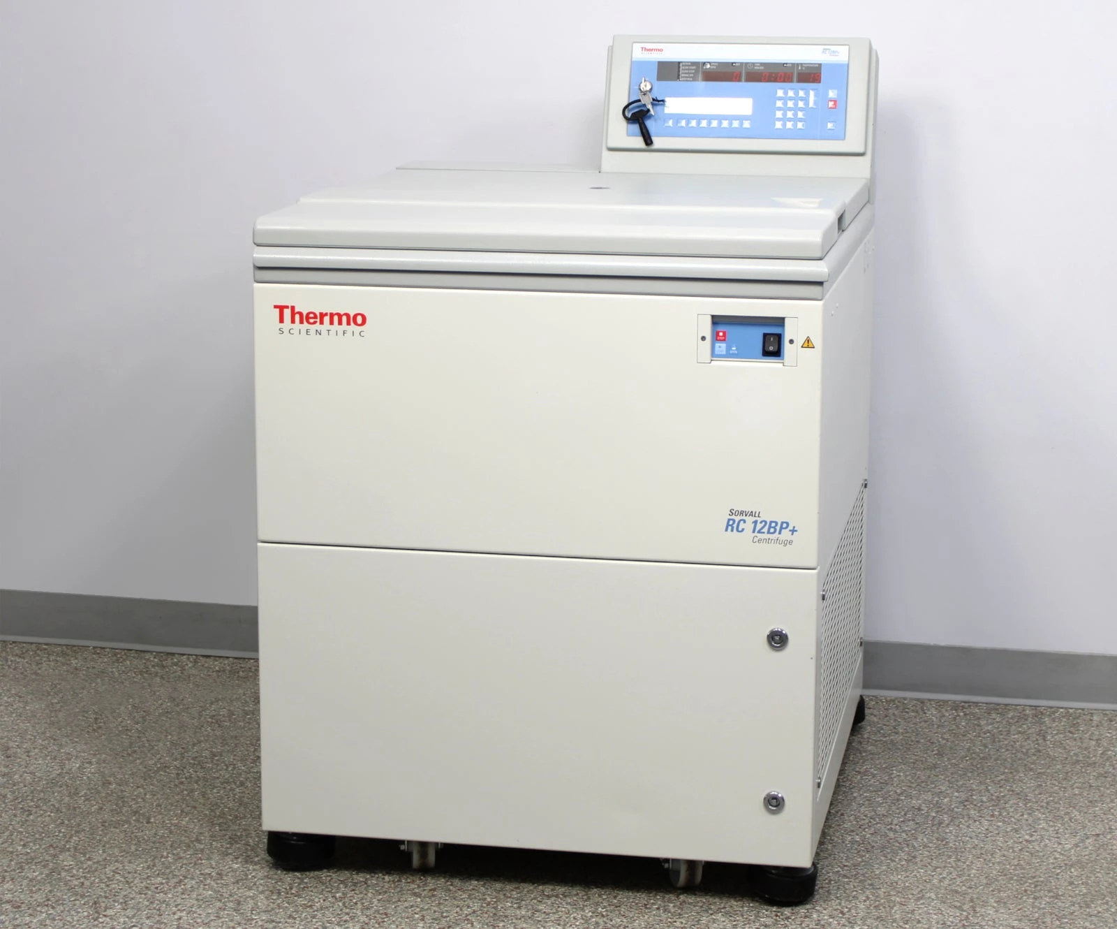Thermo Sorvall RC 12BP+ High-Capacity Low-Speed Floor Centrifuge with Rotor