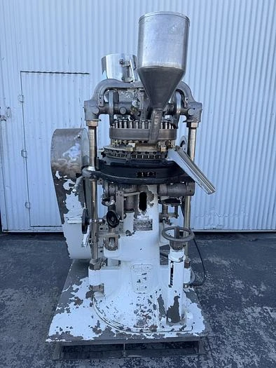 Stokes tablet press BB2,35 station