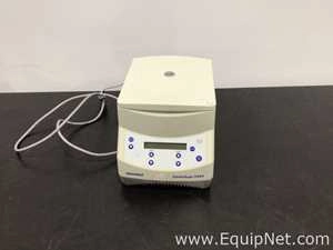 Lot 301 Listing# 1057866 Eppendorf 5424 Laboratory Centrifuge