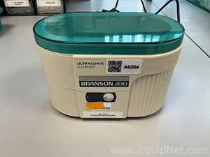 Branson B200 Ultrasonic Cleaner