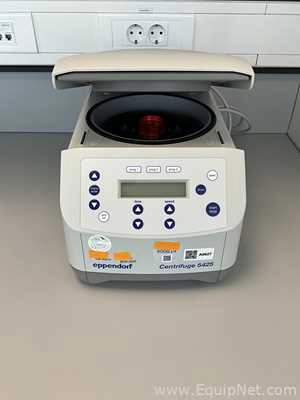 Lot 204 Listing# 951891 Eppendorf 5425 Laboratory Centrifuge