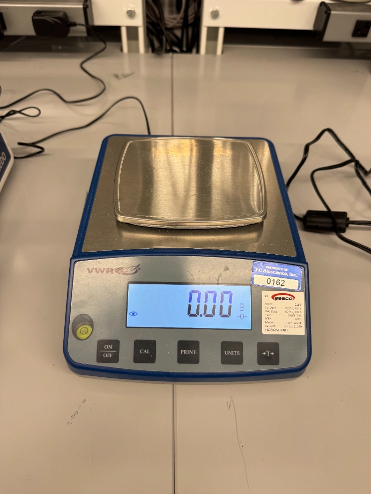 VWR Digital Scale