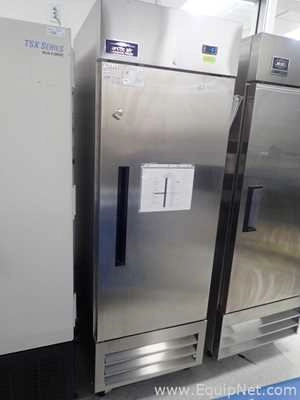 Lot 157 Listing# 973600 Artic Air AF23Z Freezer