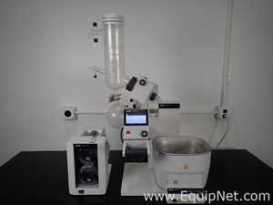 Lot 90 Listing# 1032252 Buchi R-300 Rotovapor with B-305 Bath and V-300 Vacuum Pump