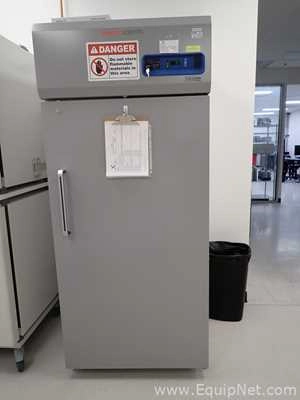 Lot 47 Listing# 973558 Thermo Scientific TSX3005SA High Performance Lab Refrigerator