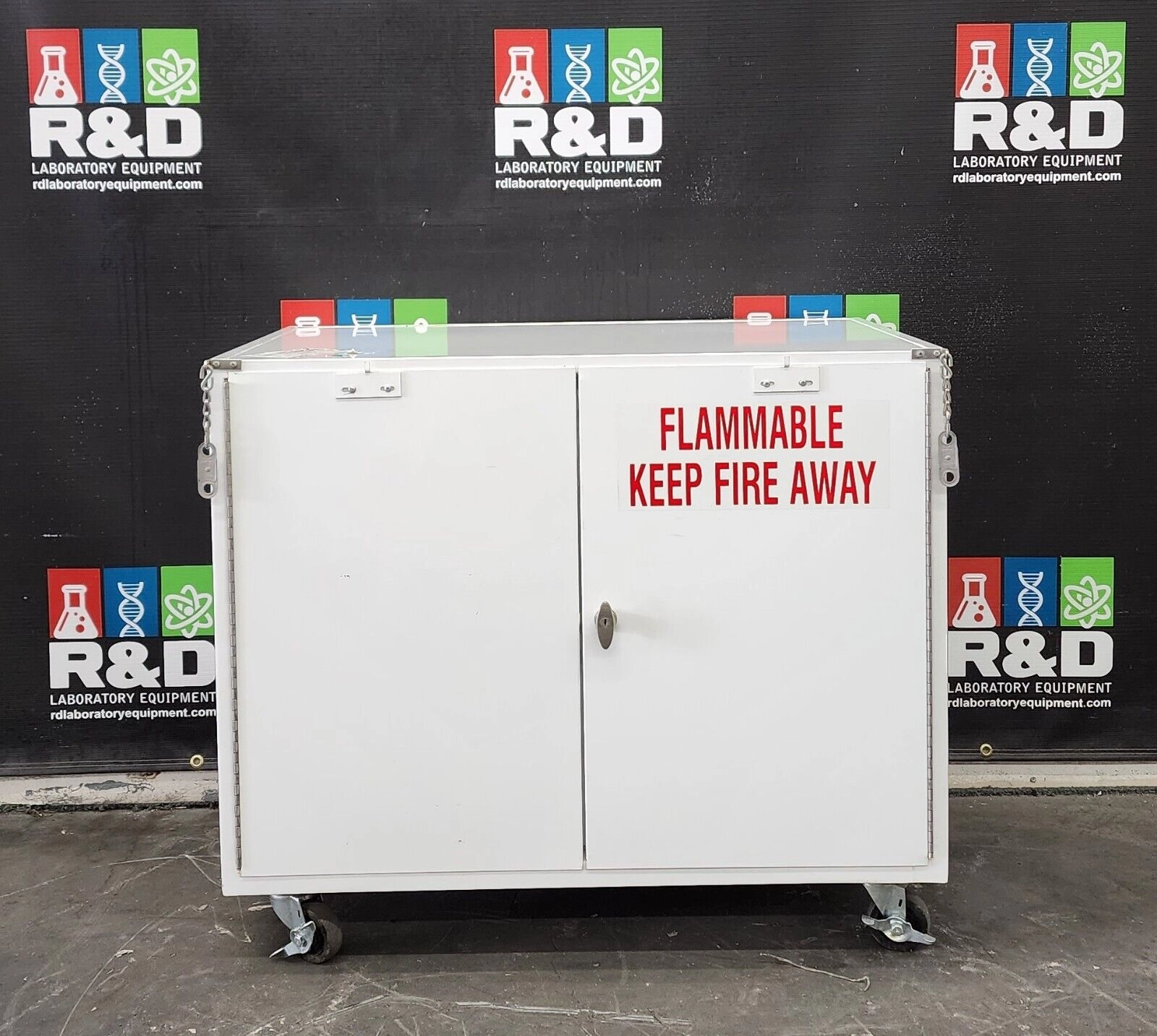 Fisher Hamilton 950S791 Flammable Storage Cabinet w/ Self Closing Doors 17 Gal.