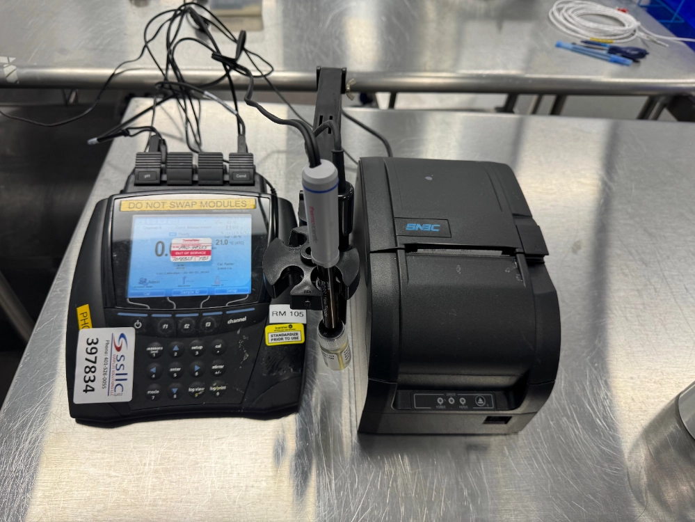 Thermo Orion VersaStar Pro Advanced Electrochemistry Meter