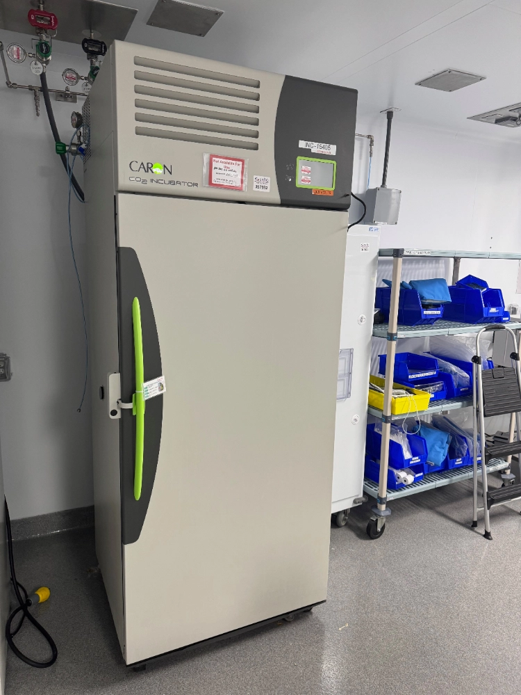 Caron CO2 Incubator