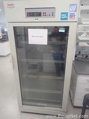 Lot 185 Listing# 1056124 Sanyo MCO-80IC CO2 Incubator