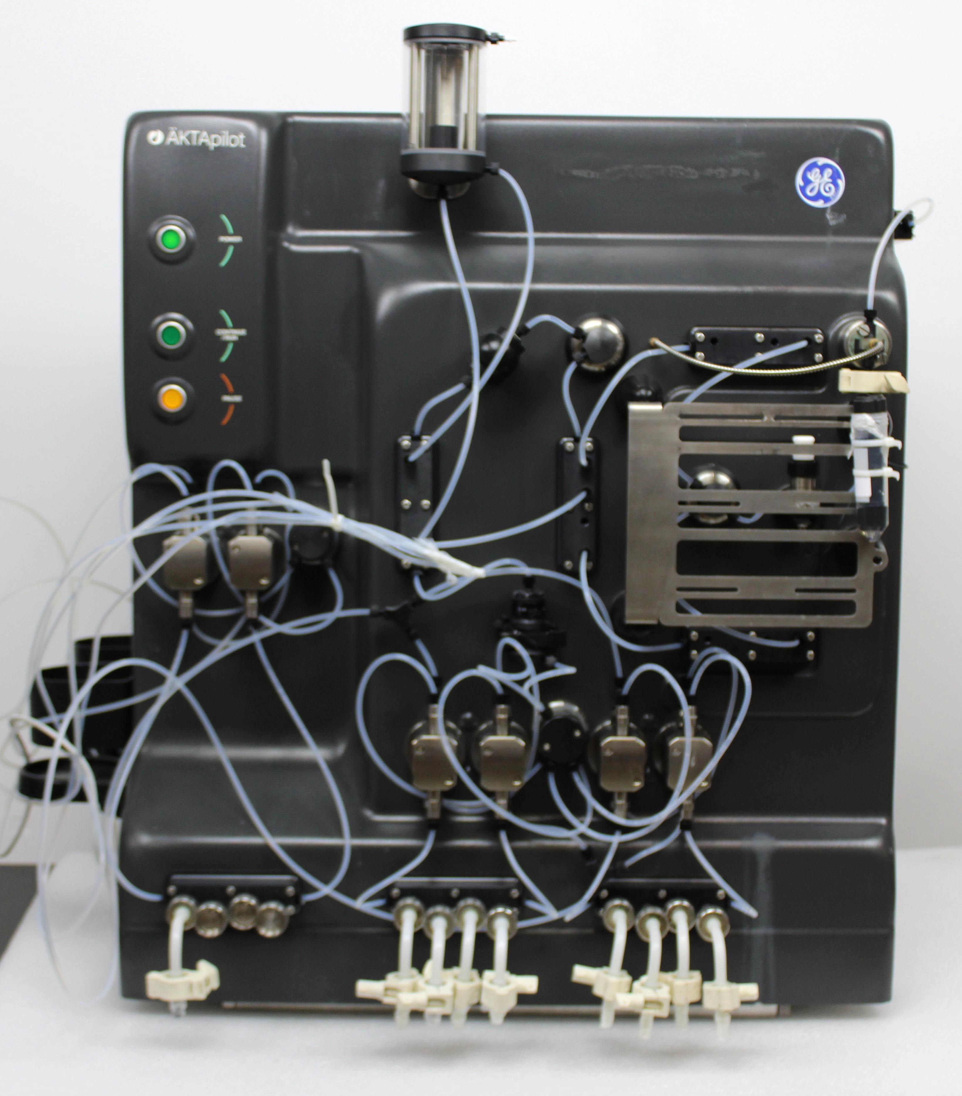 GE Amersham Pharmacia AKTA pilot Automated Liquid Chromatography System - 7000494