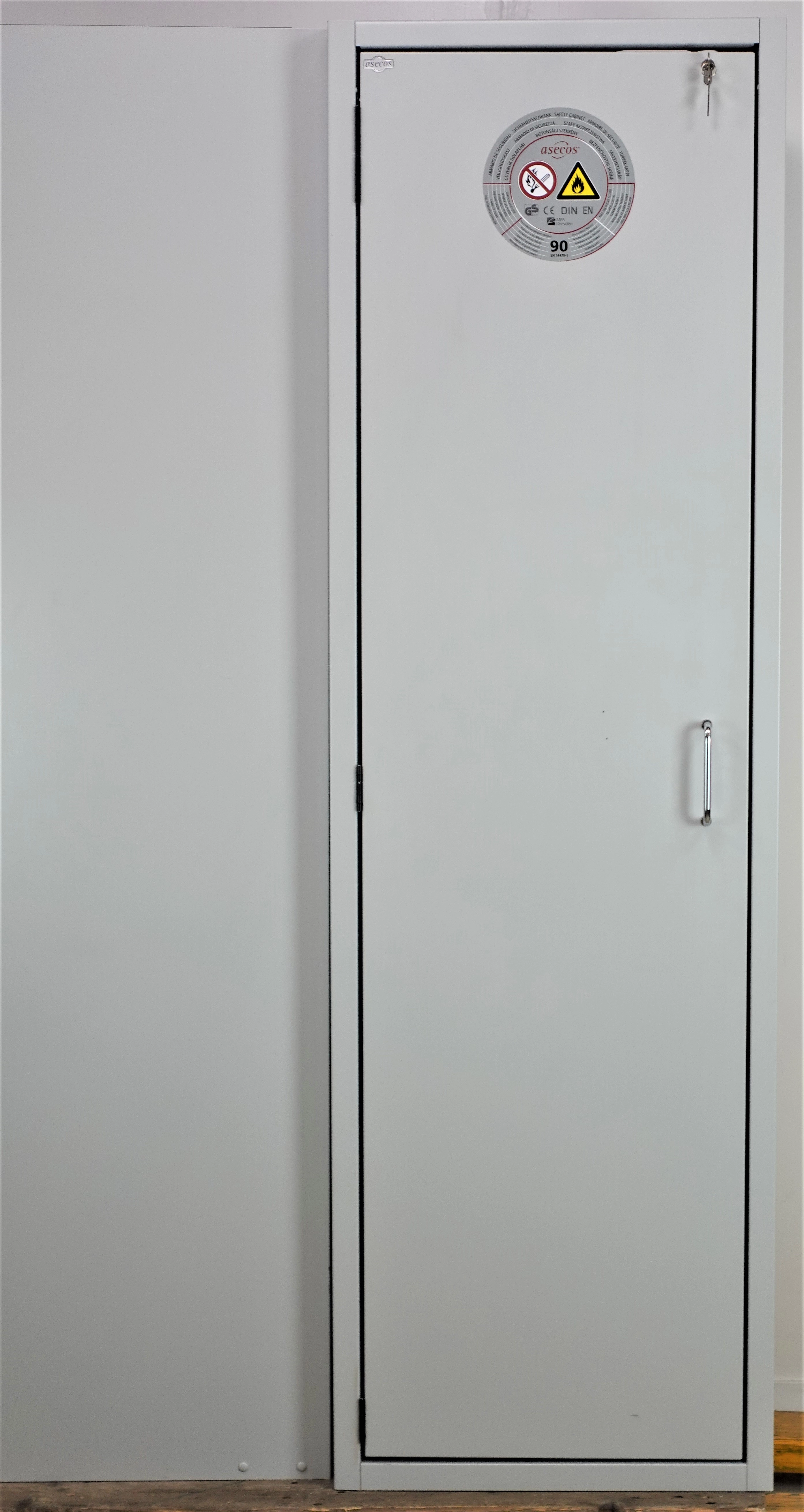 Asecos Fireresistant Safety Cabinet S90 - Used - Very Good Condition - S90.196.060 - Germany - 7001375