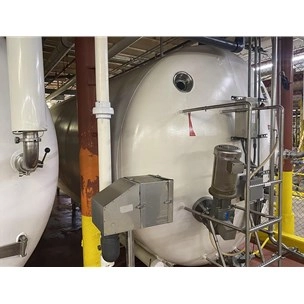 7000 Gal Walker Stainless Steel Tank