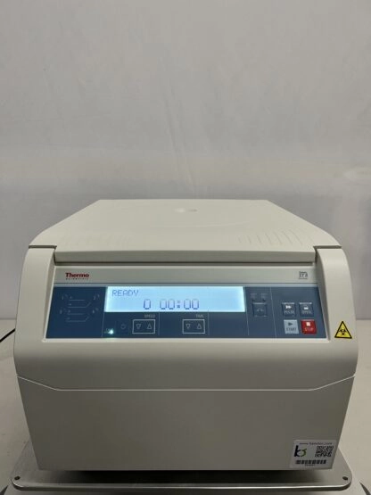 Thermo Fisher Benchtop Centrifuge Sorvall ST8