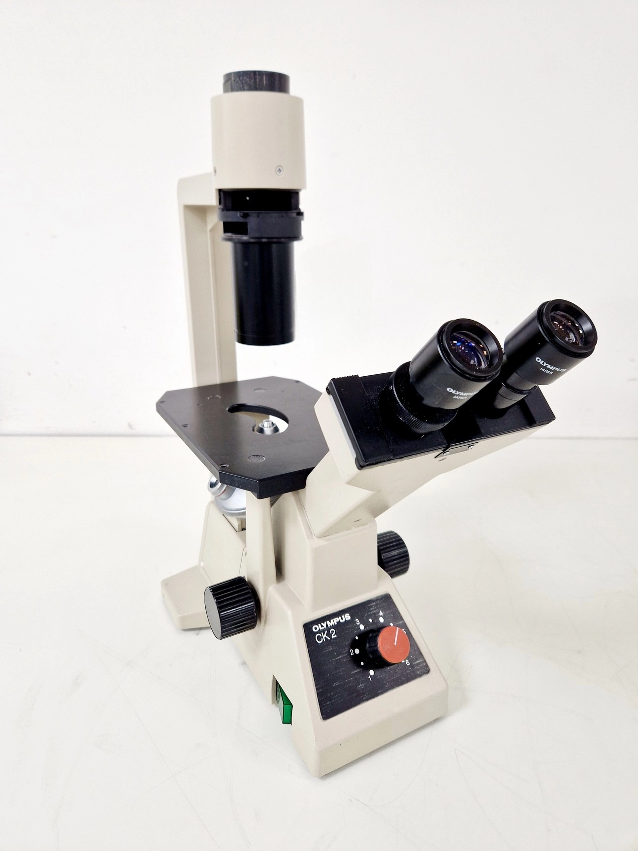 Olympus CK2 Inverted Phase Contrast Microscope w/ 3 x Objectives Lab