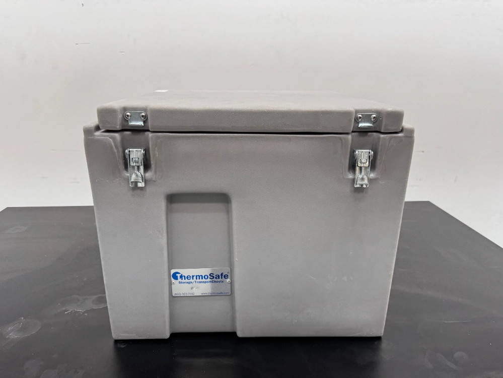 ThermoSafe Model 450 Storage/Transport Chest