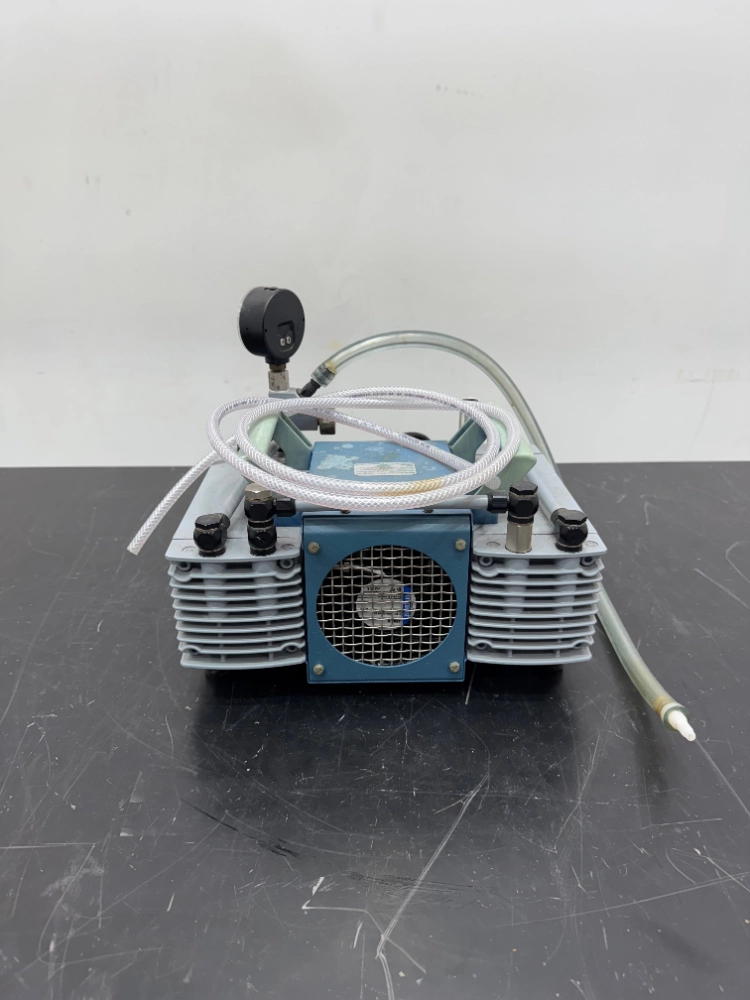 Vacuubrand MD4 Vacuum Pump