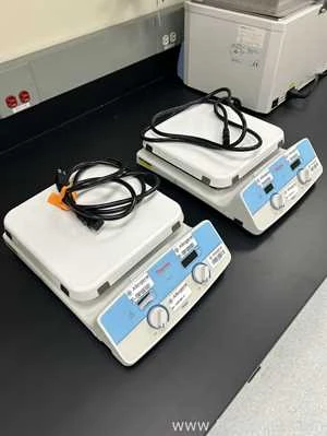 Used Stirrers and Hot Plates