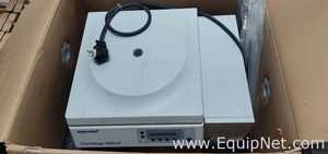 Eppendorf 5804 R Refrigerated Centrifuge