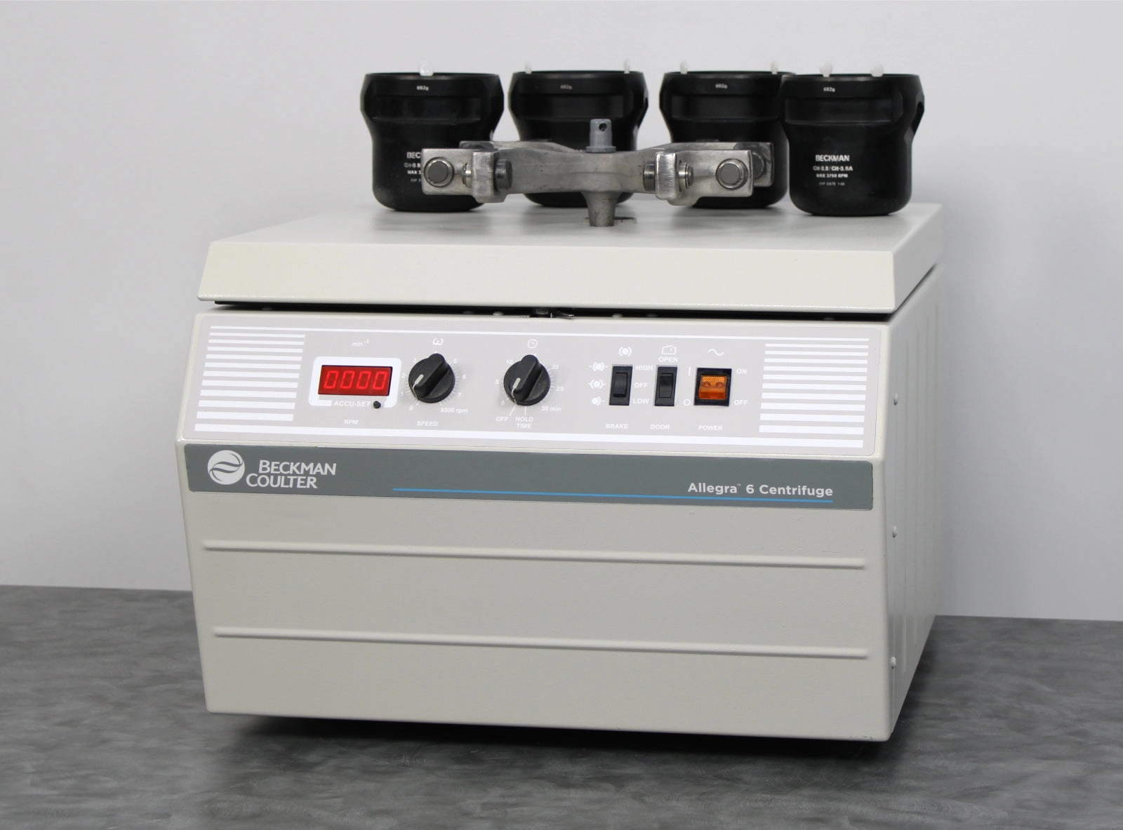 Beckman Coulter Allegra 6 Benchtop Centrifuge 366802 with GH-3.8 Swing Rotor