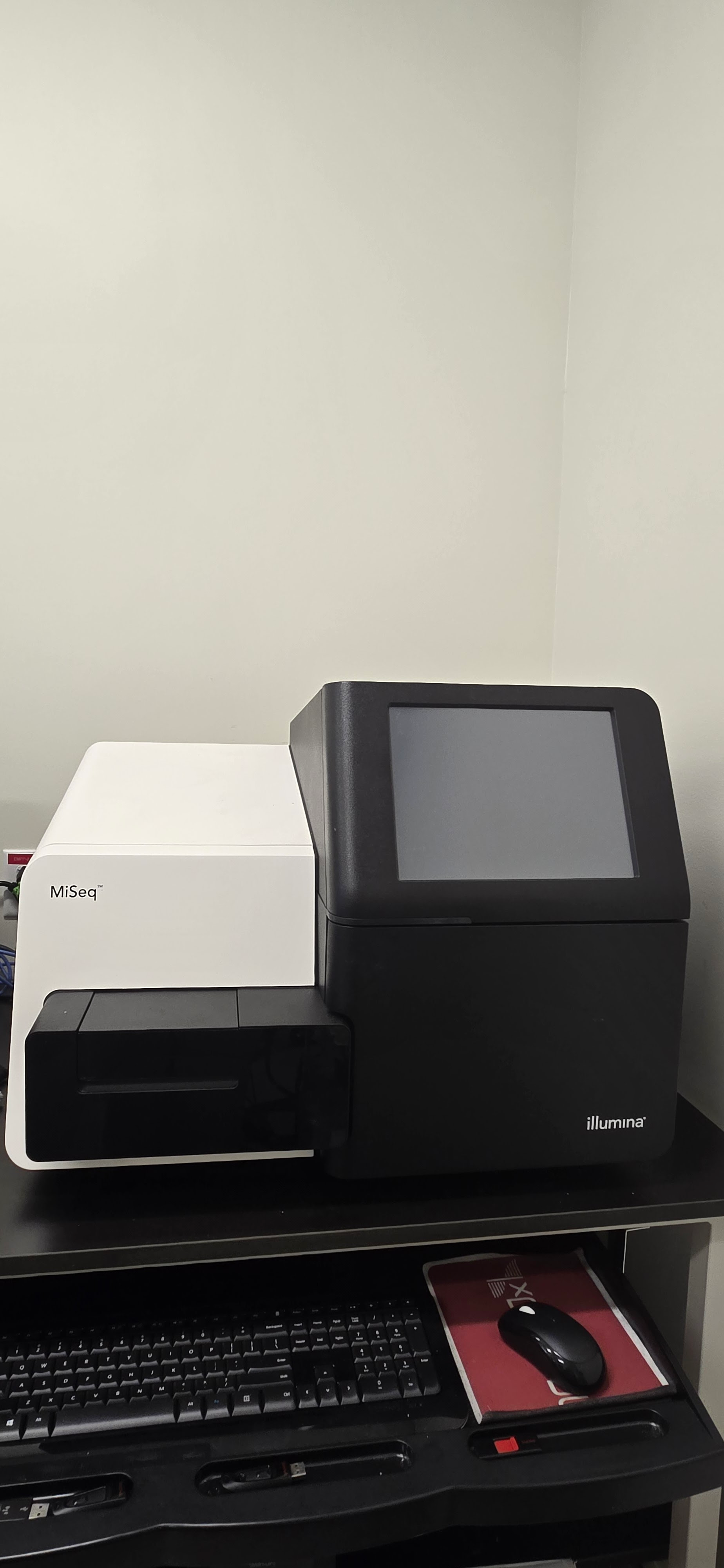 NextSeq/Miseq Sequencer