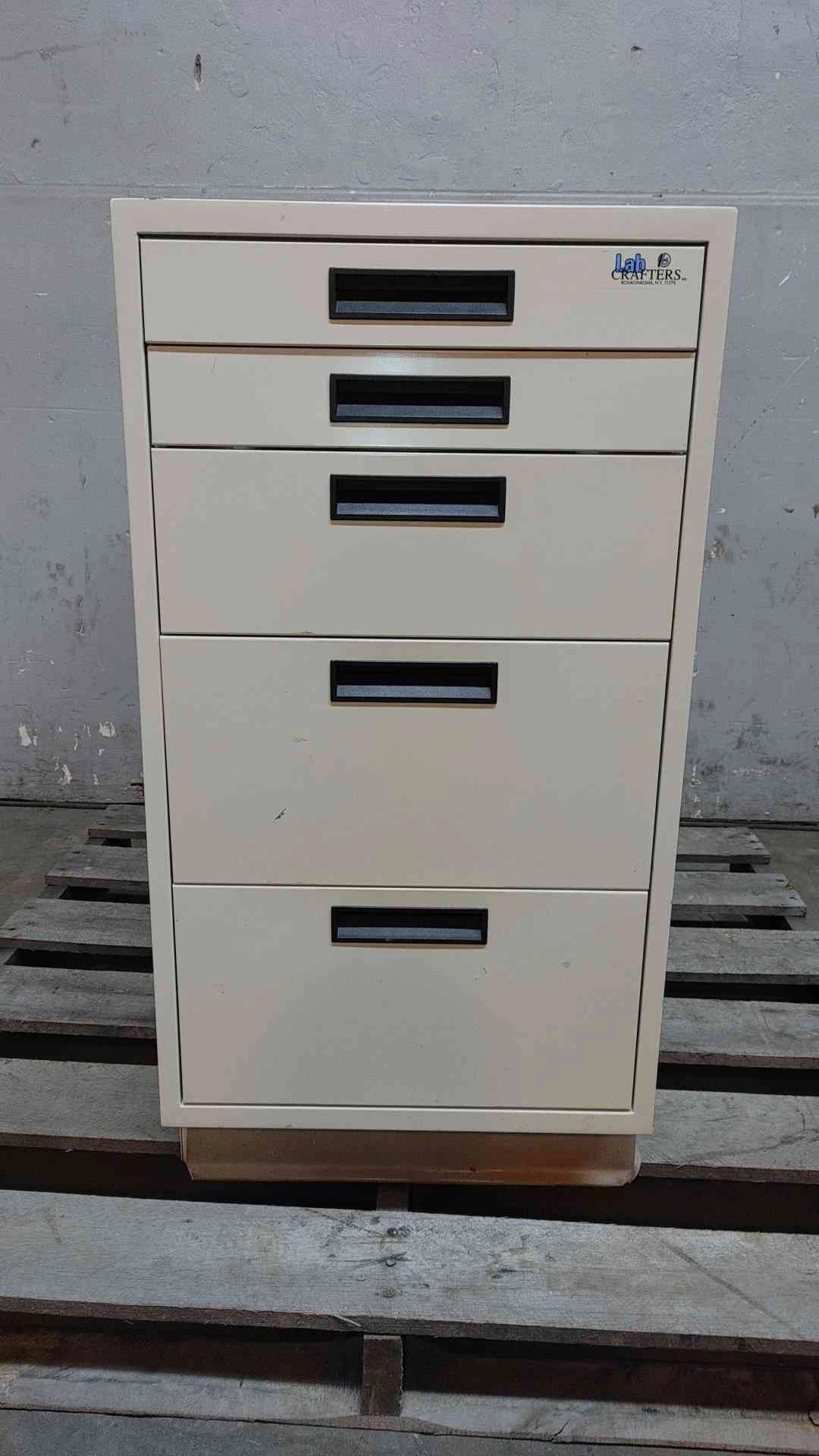 Lab Crafters 18" Drawer Casework (SKU: 108511)