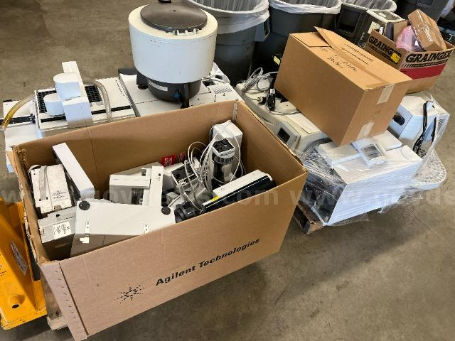 Various Lab Equipment Lot