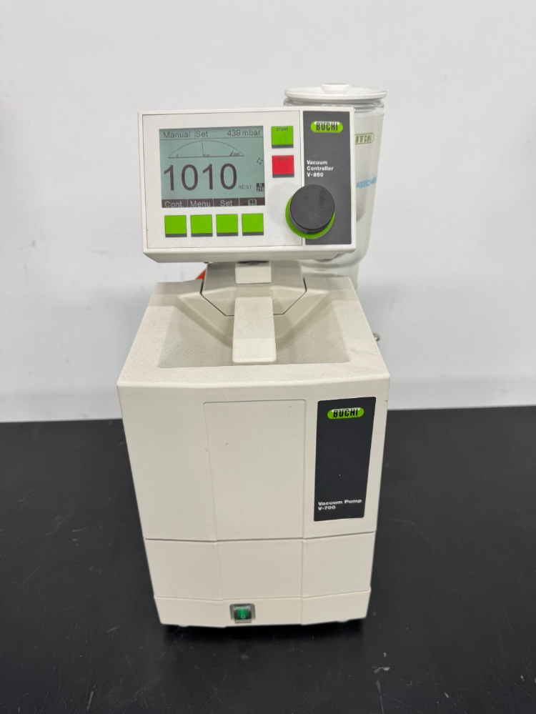 Buchi V-700 Vacuum Pump w/ Controller