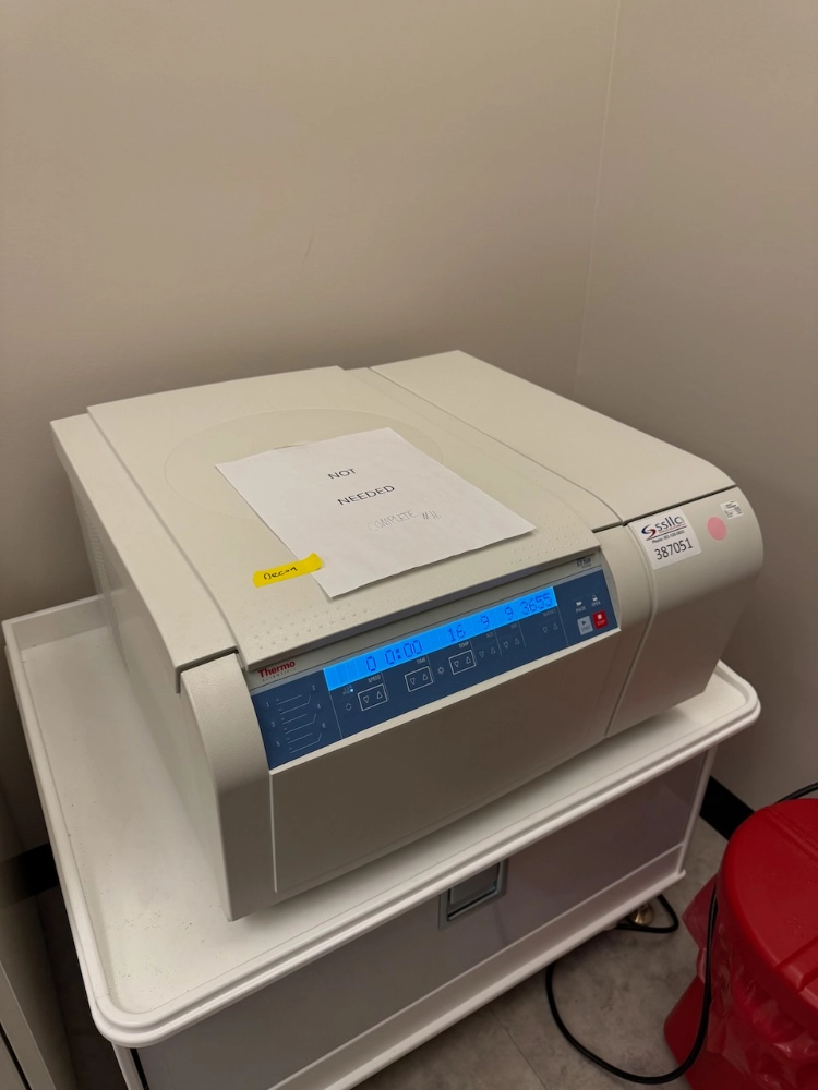 Thermo Sorvall ST 16R Refrigerated Centrifuge