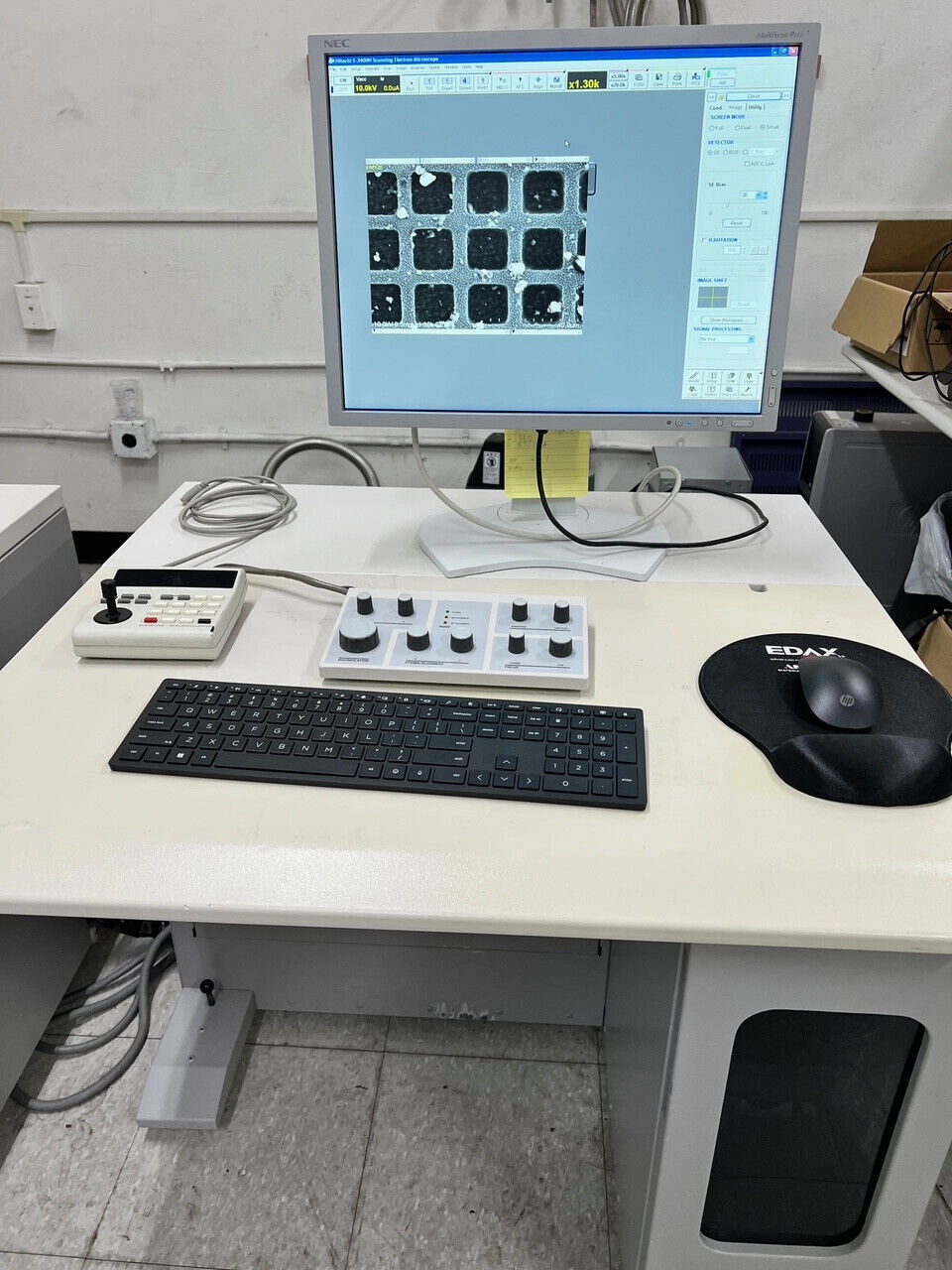 Hitachi S-3400N Scanning Electron Microscope
