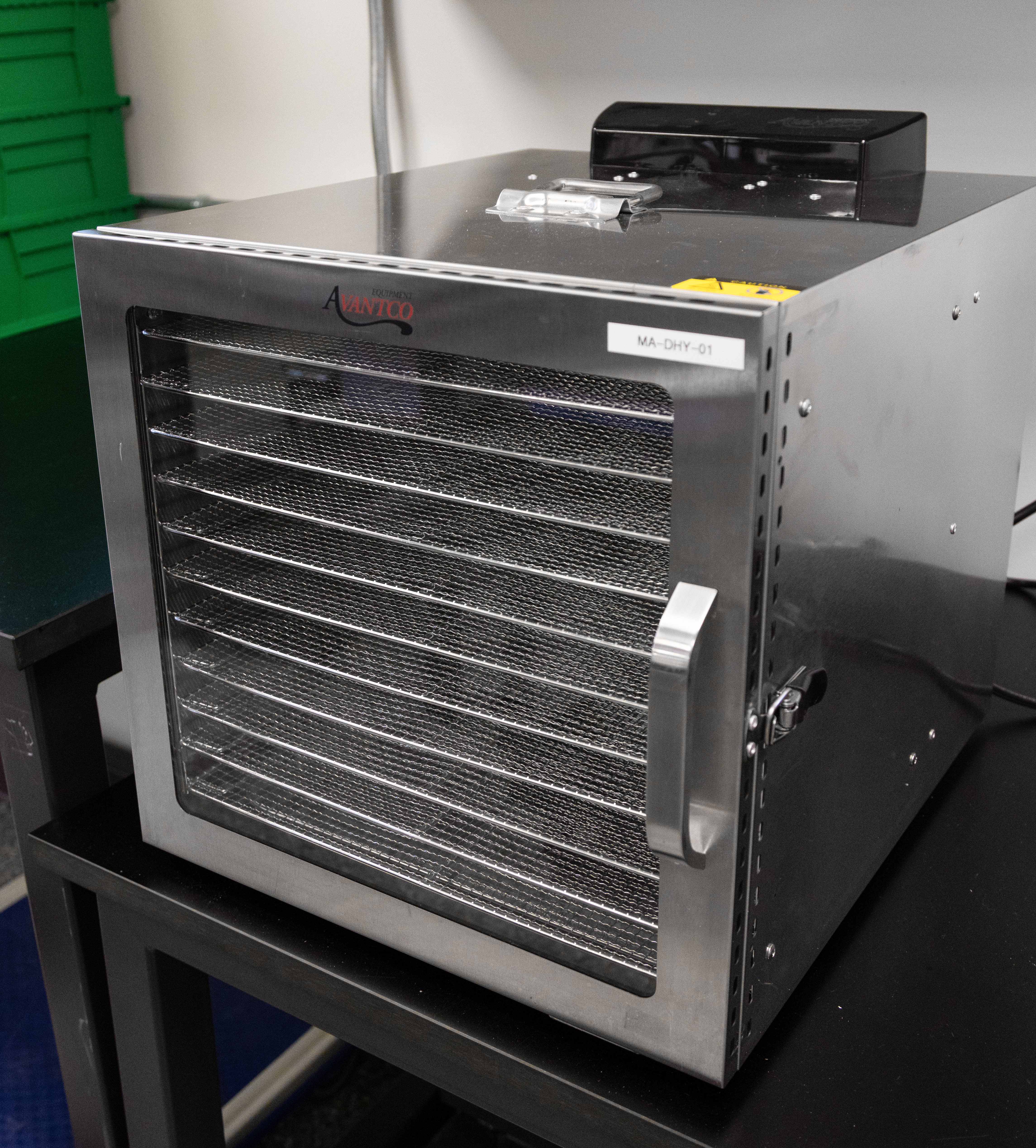 Dehydrator