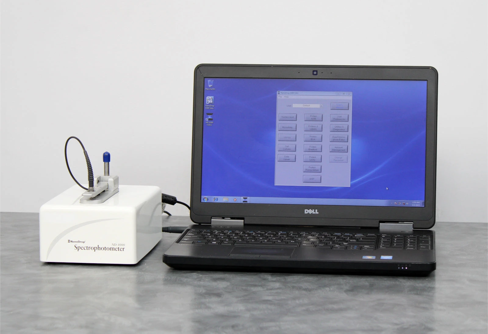 NanoDrop Technologies ND-1000 UV/Vis Spectrophotometer and Laptop