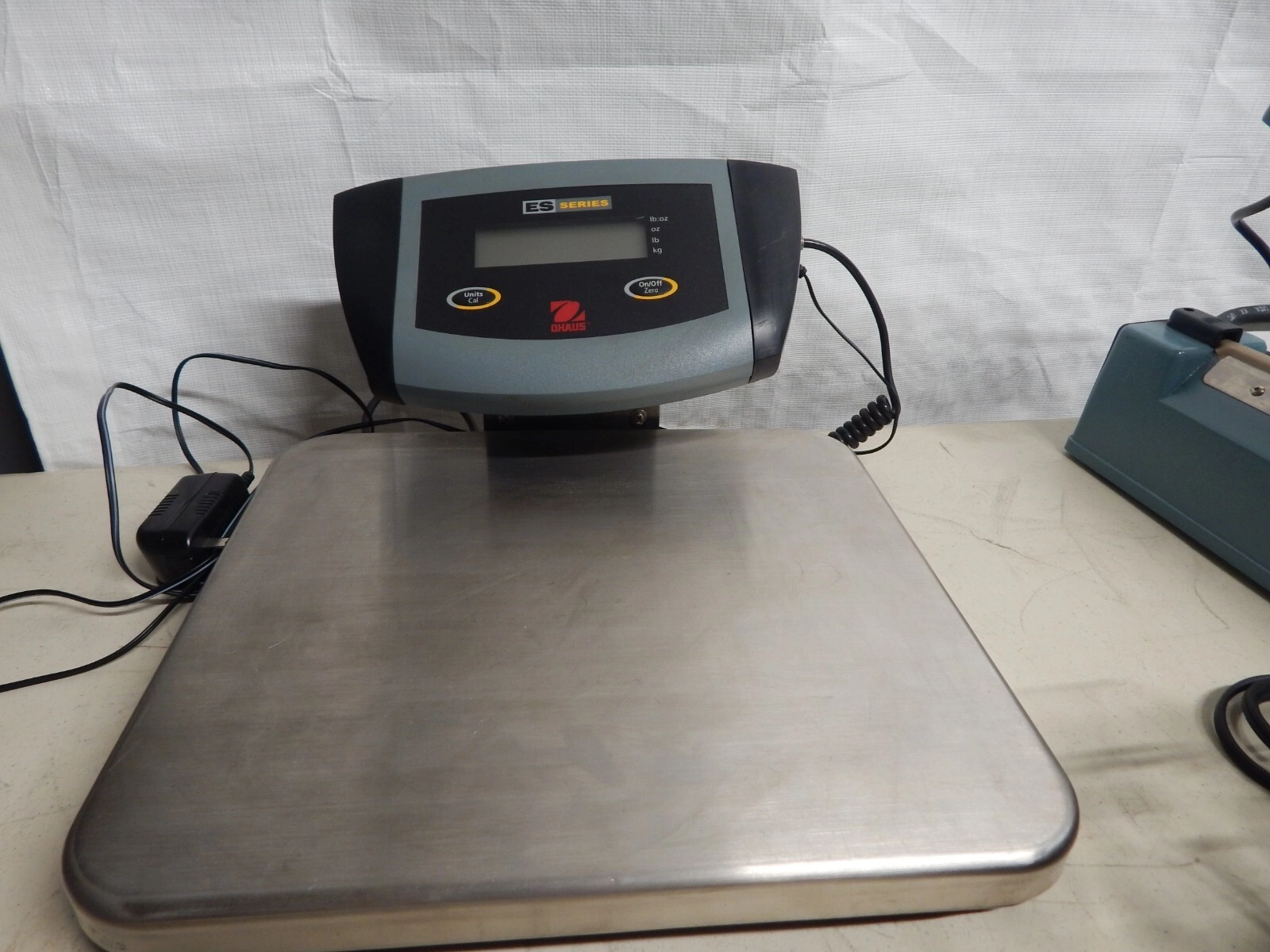 Ohaus ES30R ES-Series Bench Scale 12.2" x 10.8" SS