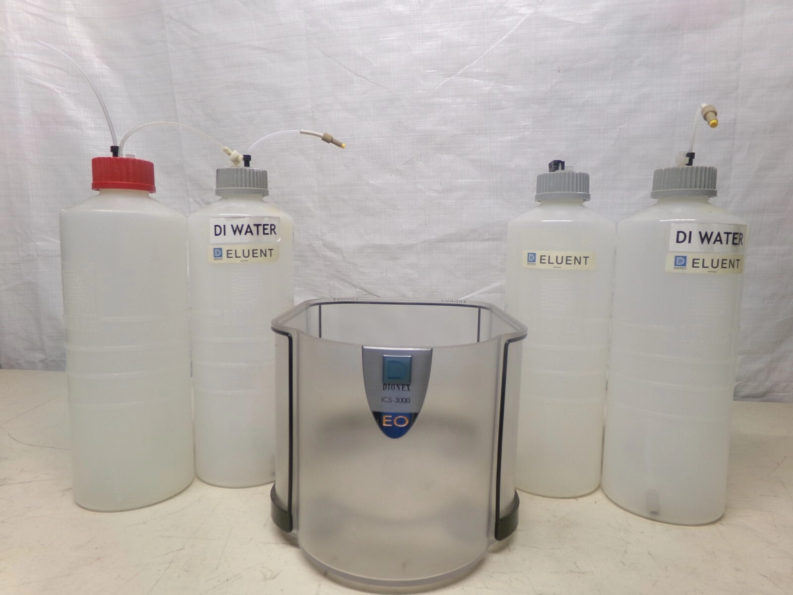 dionex ics-3000 Tray with bottles Bottle organizer