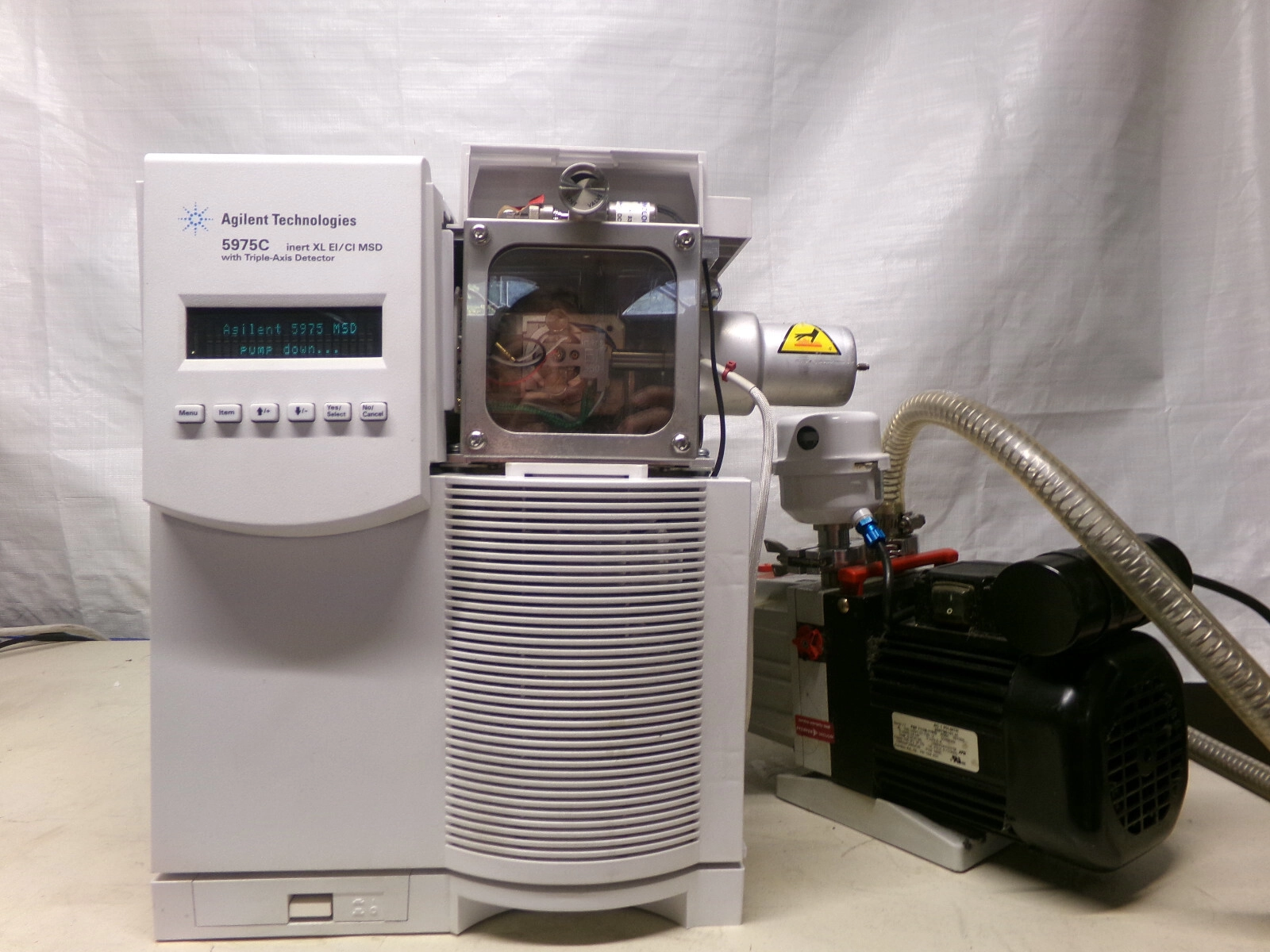 Agilent 5975C inert XL EI/CI MSD with triple Axis 