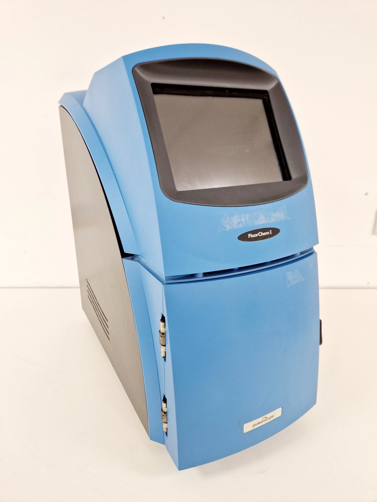 ProteinSimple FluorChem E Imaging System Spares/Repair Lab