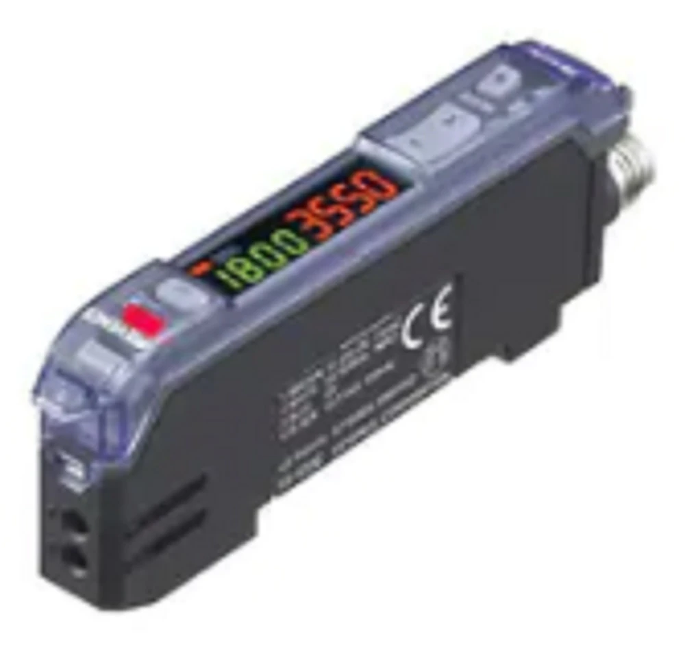 Keyence FS-V33CP Digital Fiber Optic Sensor, Amplifier, M8 Conn, Main Unit, PNP
