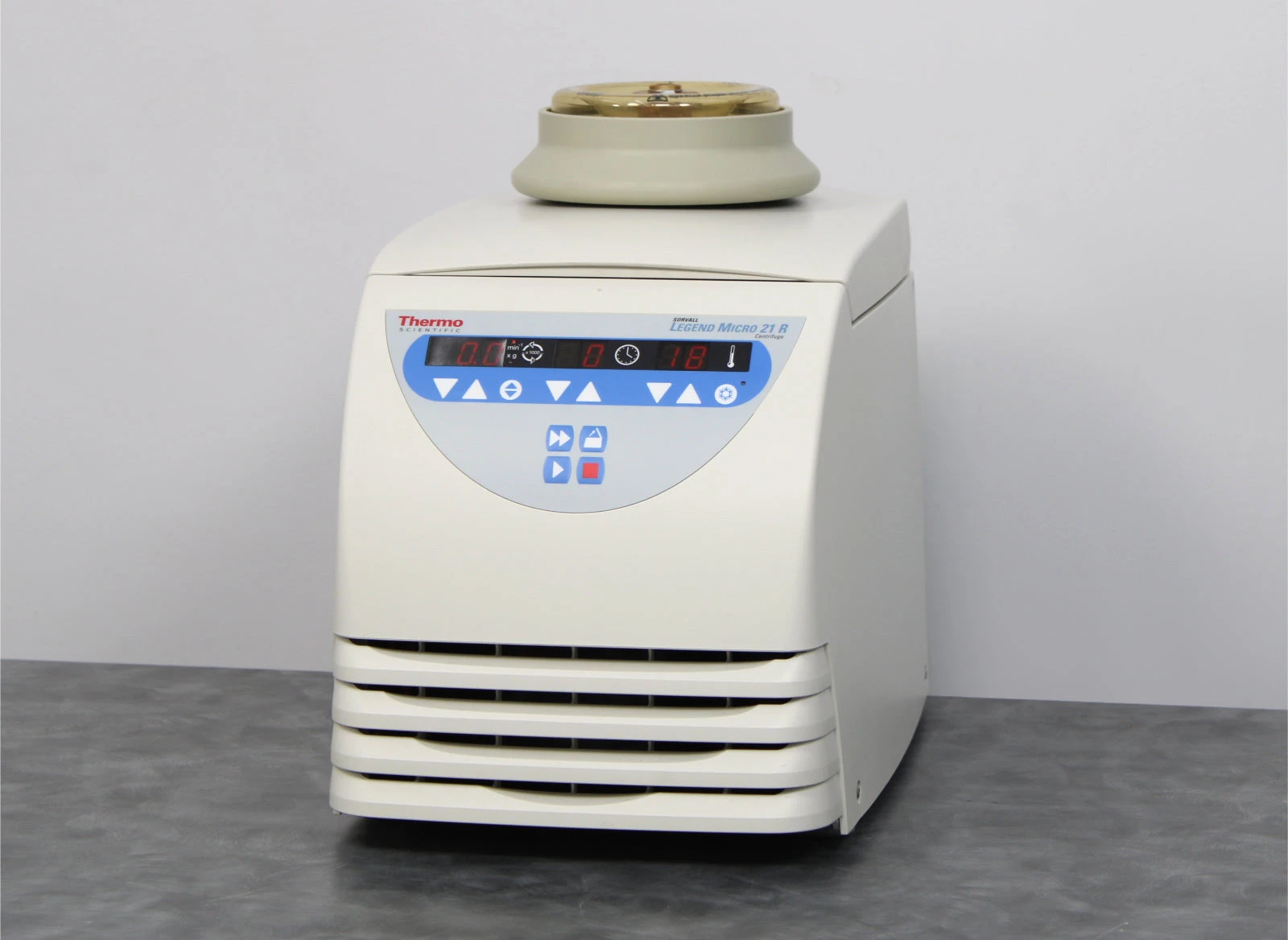 Thermo Sorvall Legend Micro 21R Refrigerated Microcentrifuge 75002446 w/ Rotor