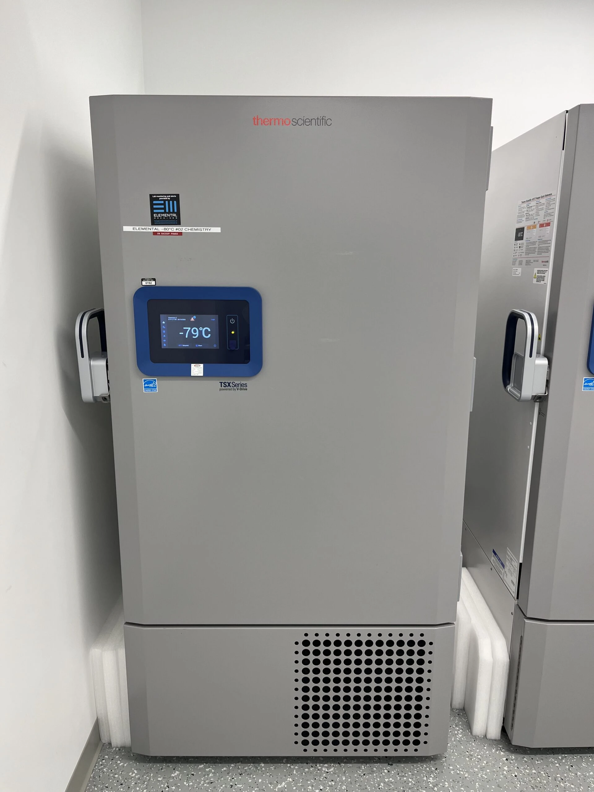 Thermo Scientific TSX60086A -80 Freezer