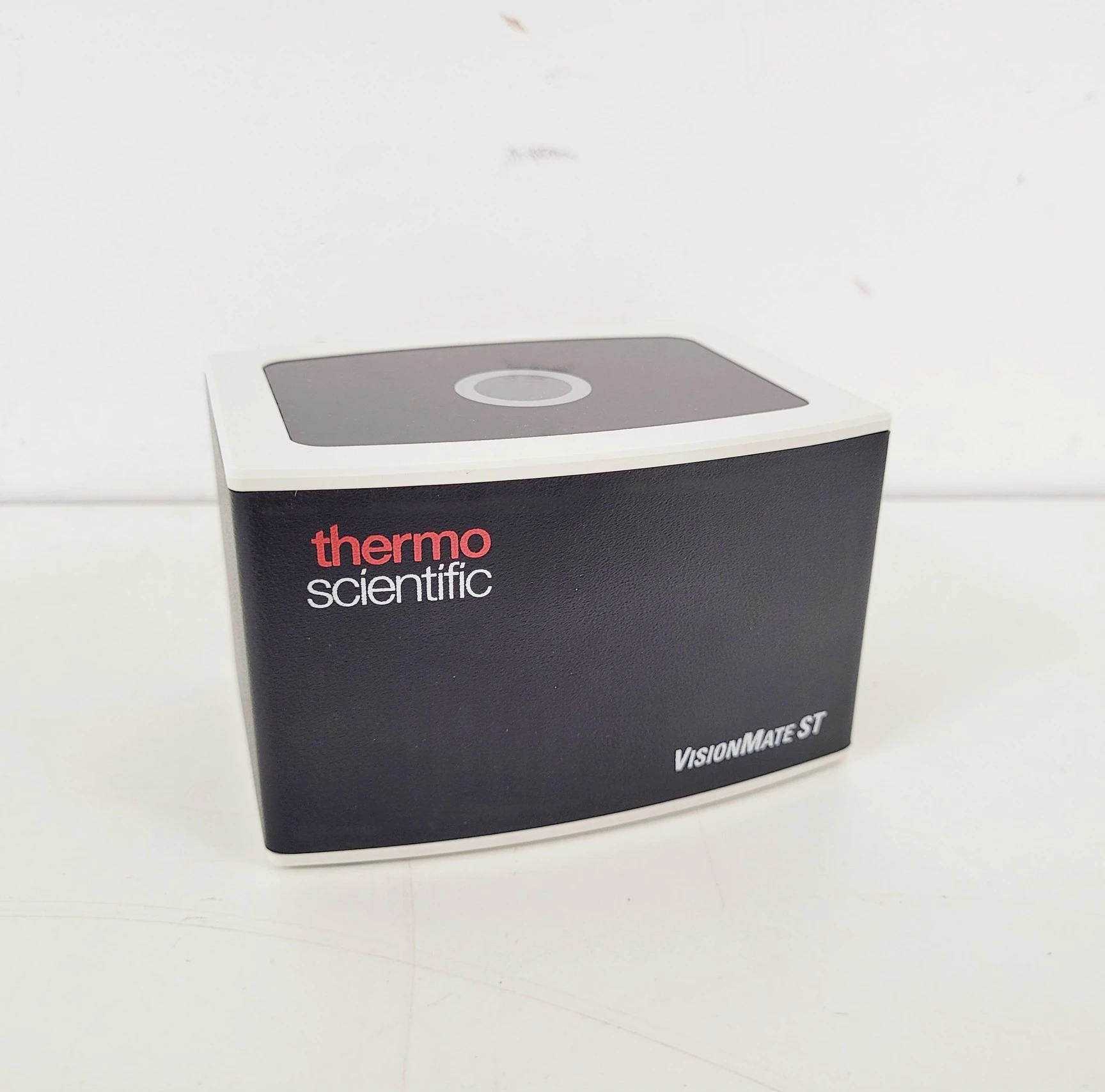 Thermo Scientific VisionMate ST Single Tube Barcode Reader Lab